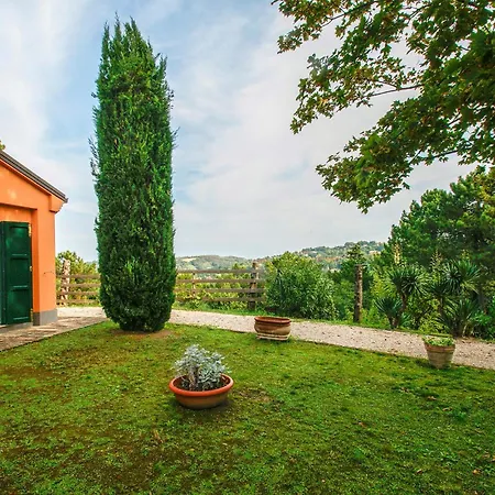 2 Bedroom In Di Pesaro *